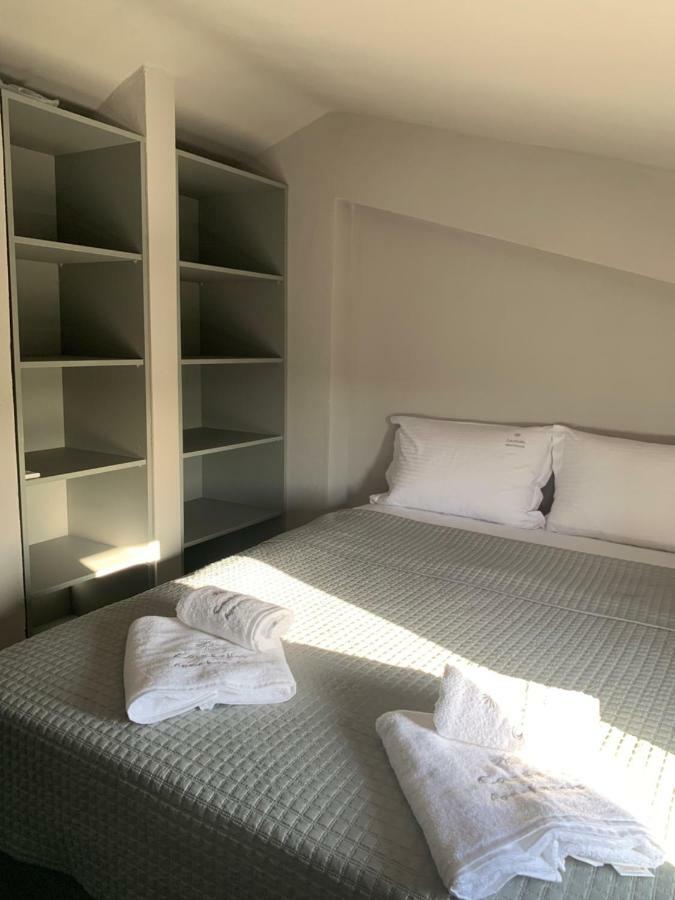 Castella Apartments Вурвуру Экстерьер фото