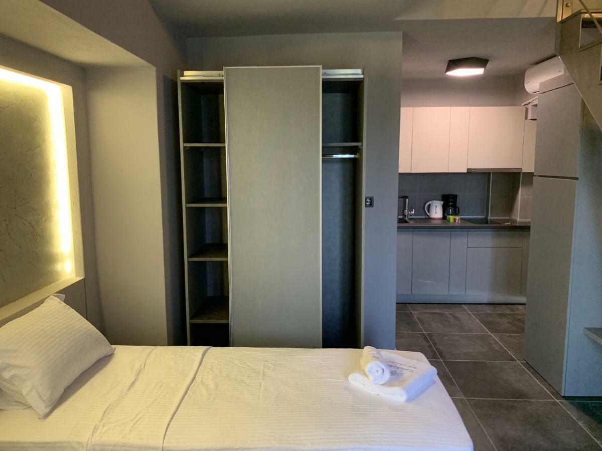 Castella Apartments Вурвуру Экстерьер фото