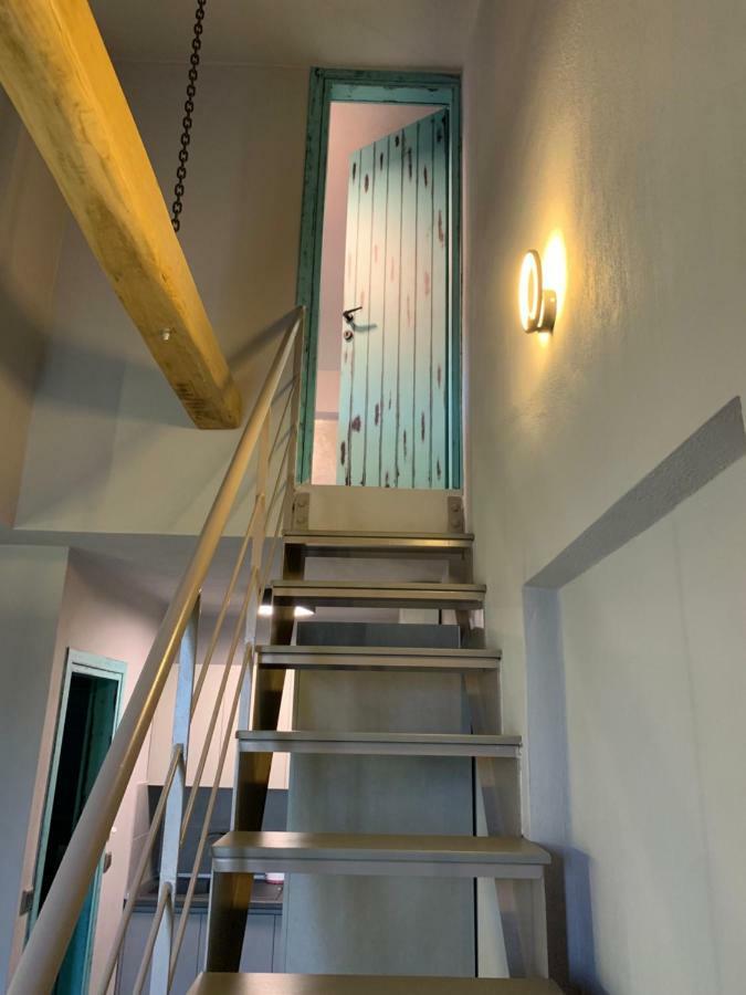 Castella Apartments Вурвуру Экстерьер фото