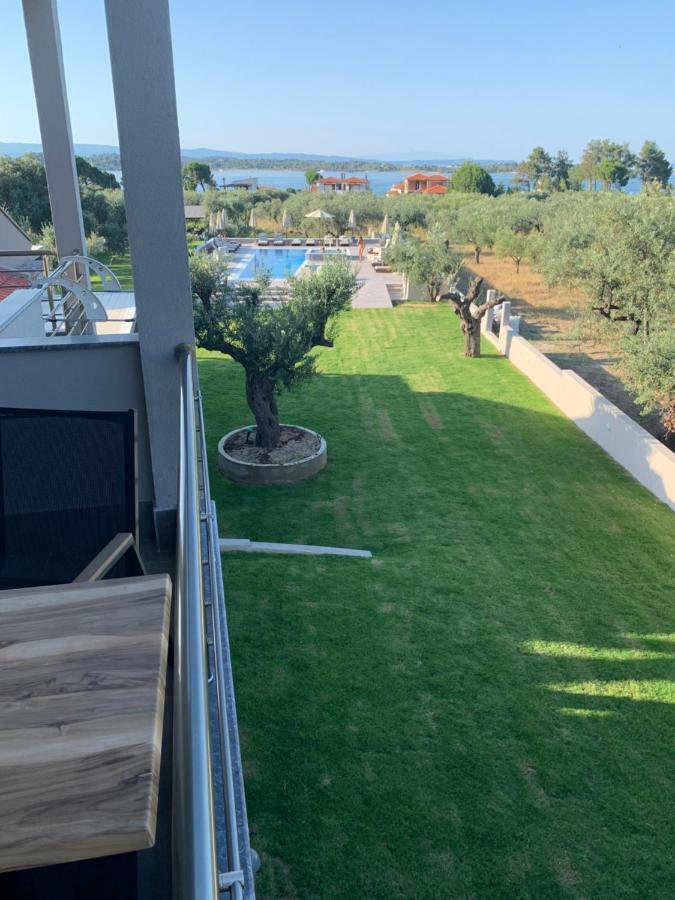 Castella Apartments Вурвуру Экстерьер фото