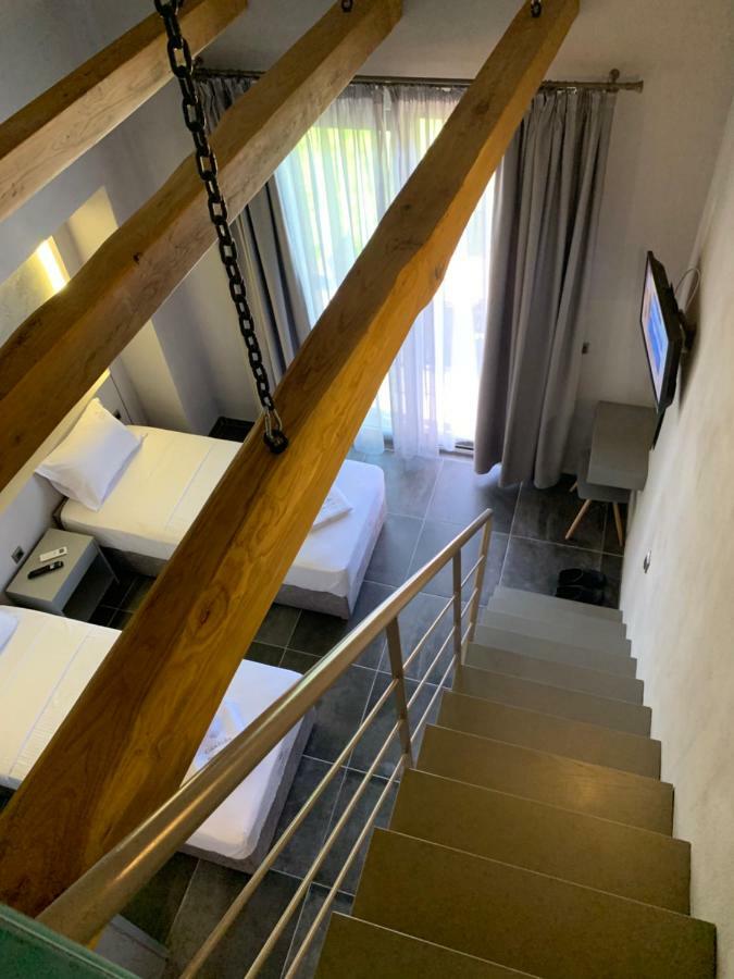 Castella Apartments Вурвуру Экстерьер фото